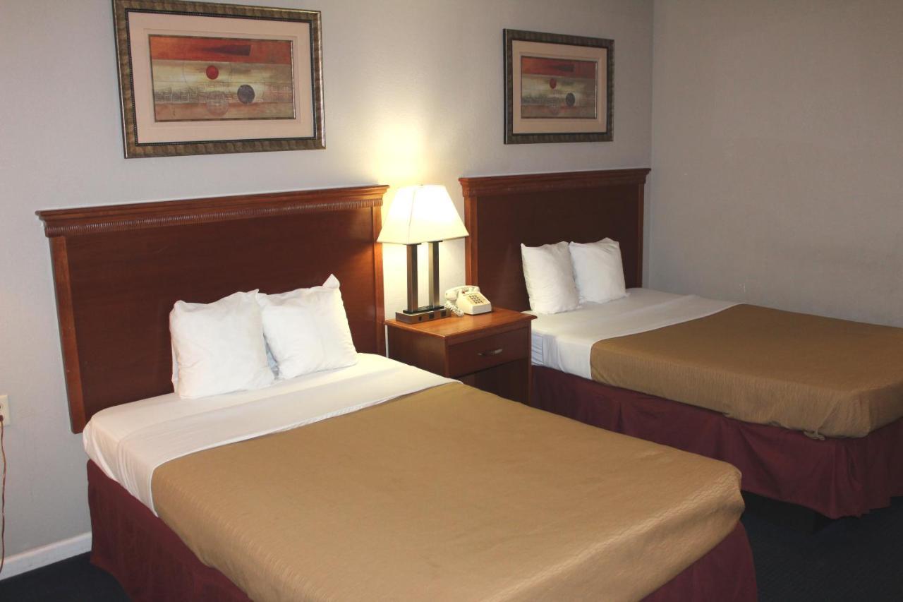 Interstate Motel Rensselaer Extérieur photo