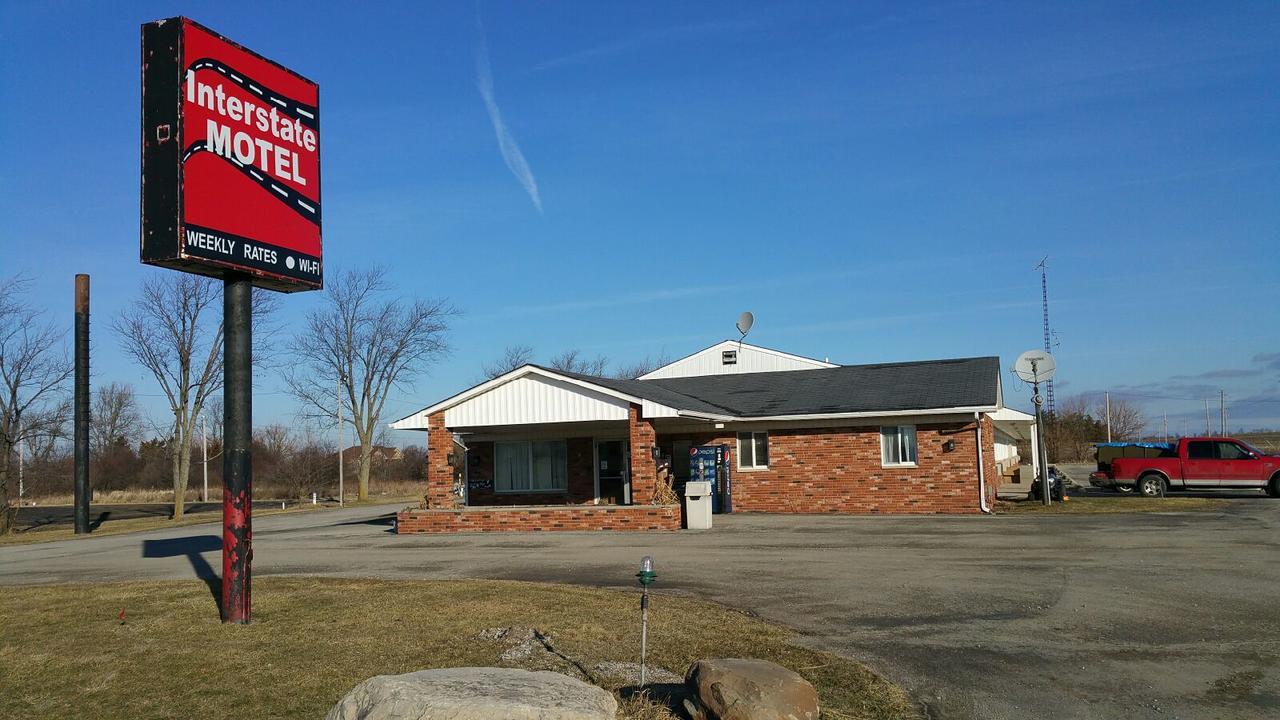 Interstate Motel Rensselaer Extérieur photo